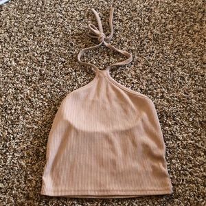 Tan ribbed crop
